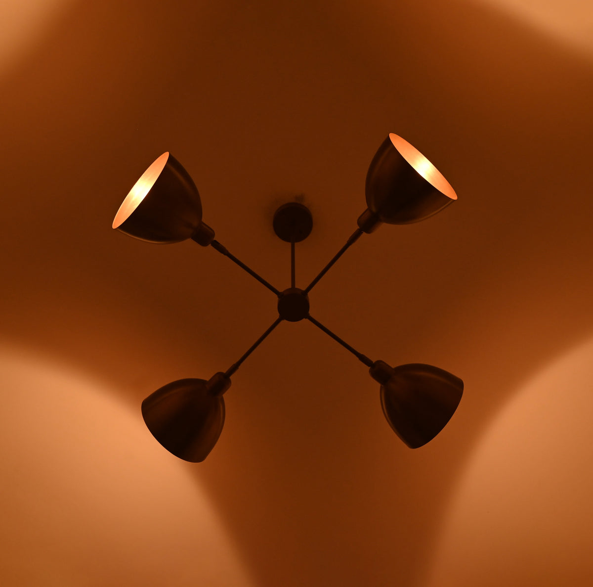 Barcelona Discus - Chandelier - 4 Lights - 32376