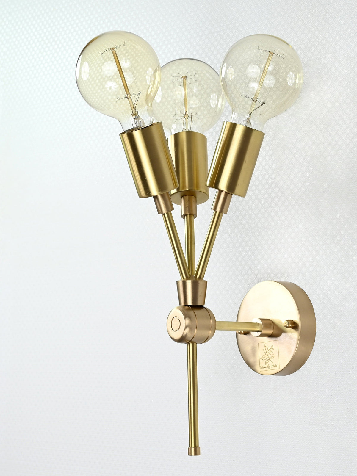 Oslo Novaputnik Wall Sconce - 12.40" - 32552
