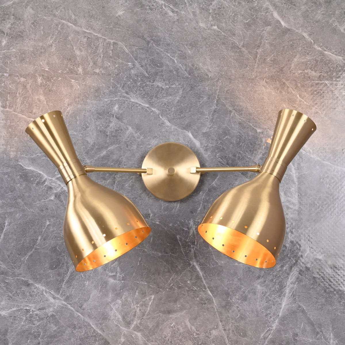Rome Formculptural Wall Sconce - 21" - 32601