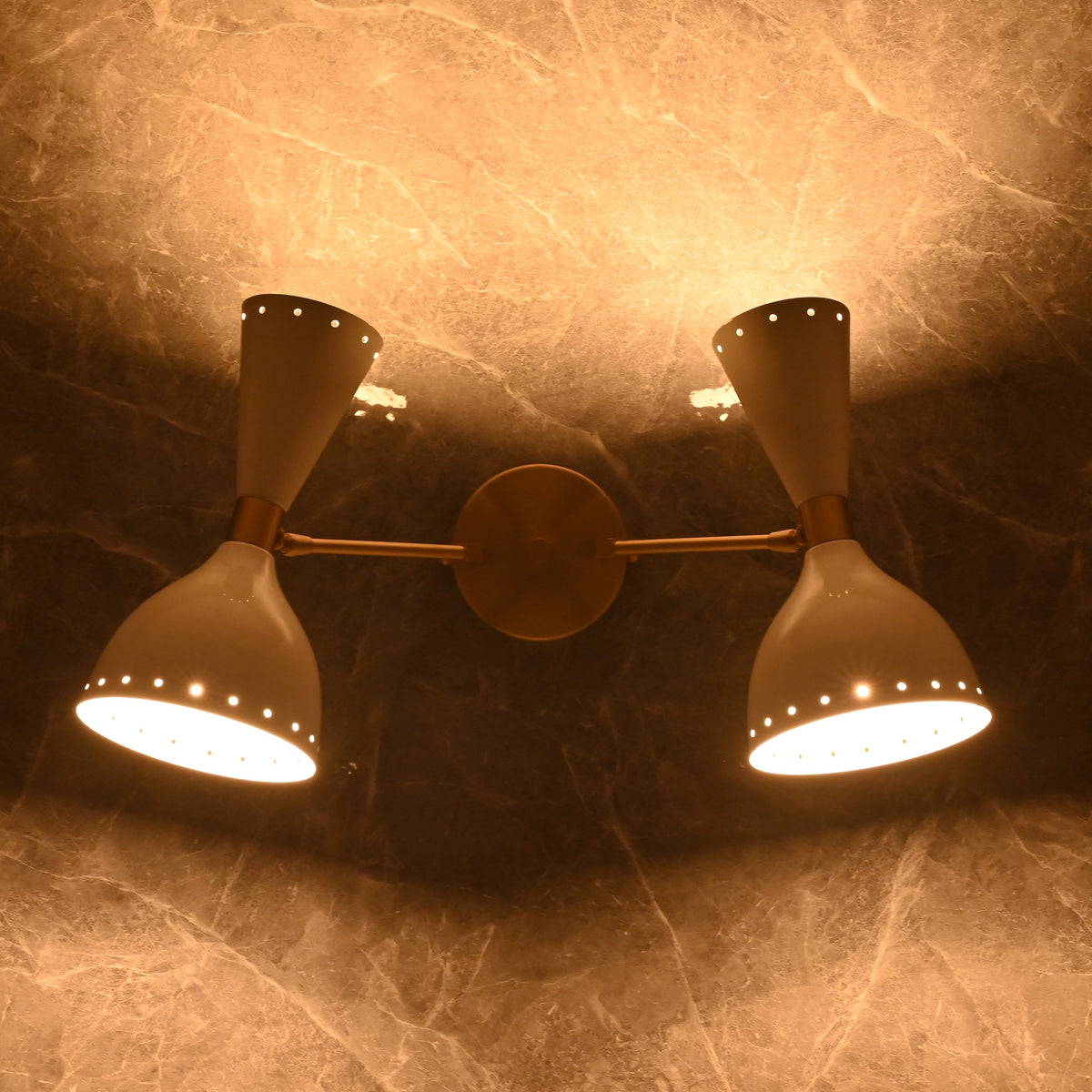Rome Formculptural Wall Sconce - 20" - 32604