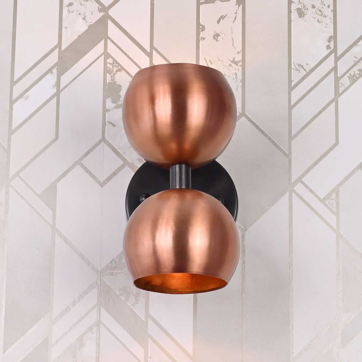 Vienna Aura - Globe Wall Sconce - 8" - 32620