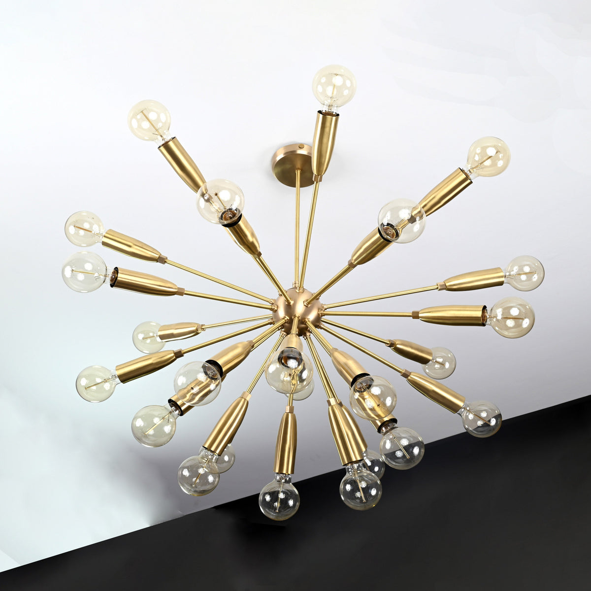 Berlin Nova - Brass Chandelier - 24 Lights - 32155