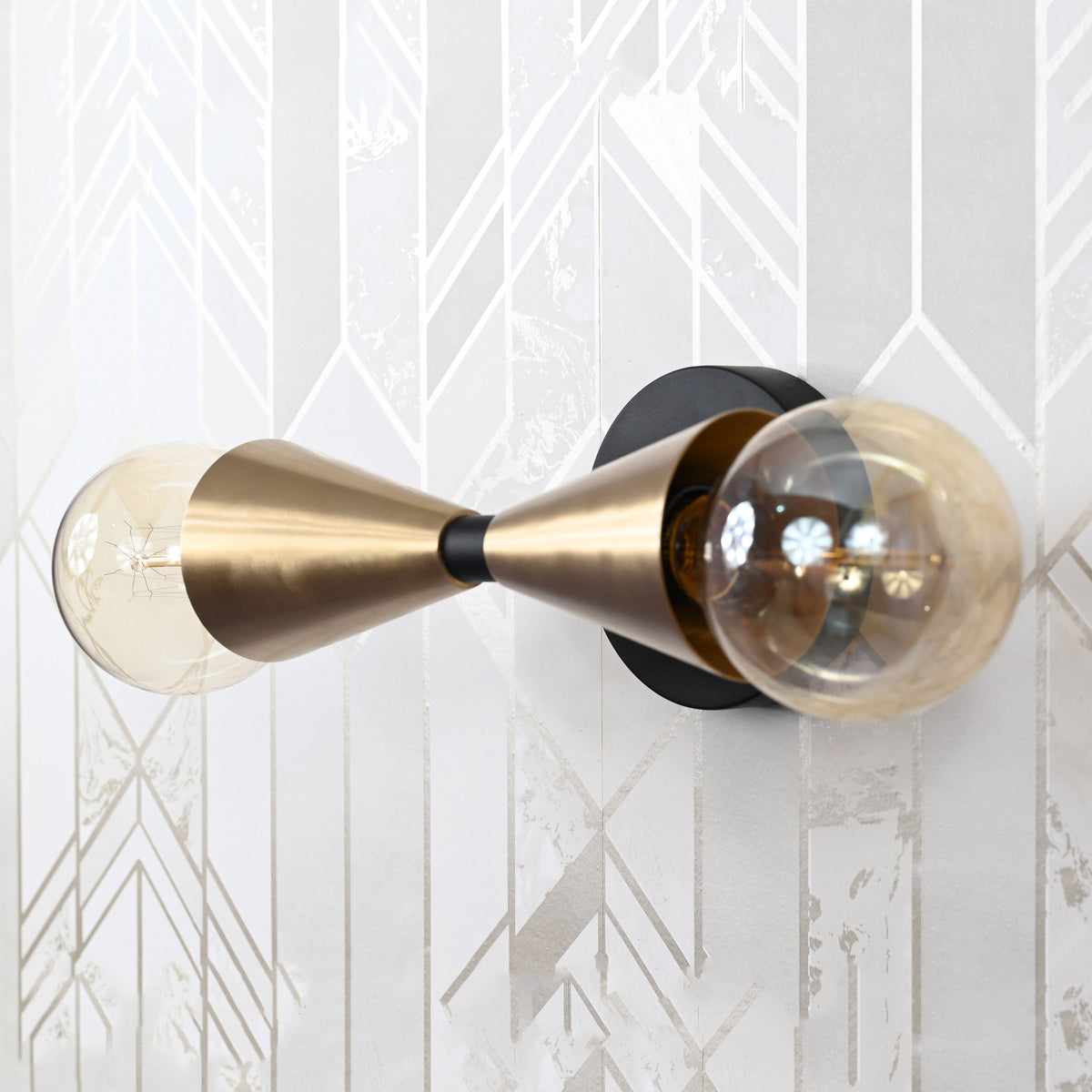 Milan Halo - Diabolo Wall Sconce - 8" - 32517